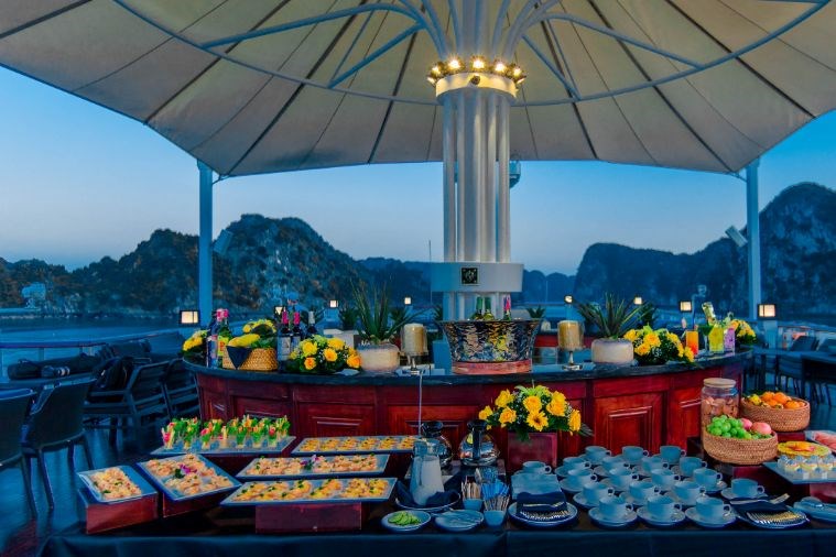 Du thuyền Paradise Grand Hạ Long